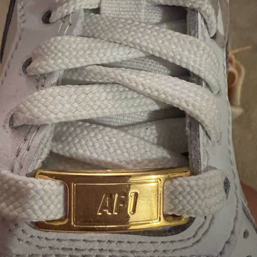 Air Forces - image 3